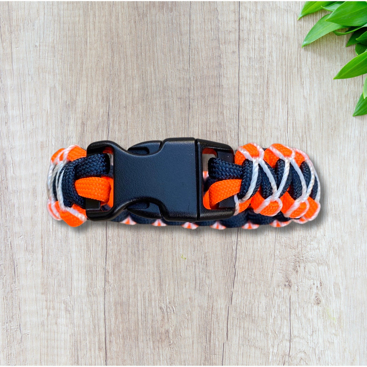 Paracord Bracelet, Orange and Blue